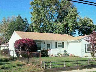 Neptune, 3 bed, 1.5 bath Neptune, 3 bed, 1.5 bath